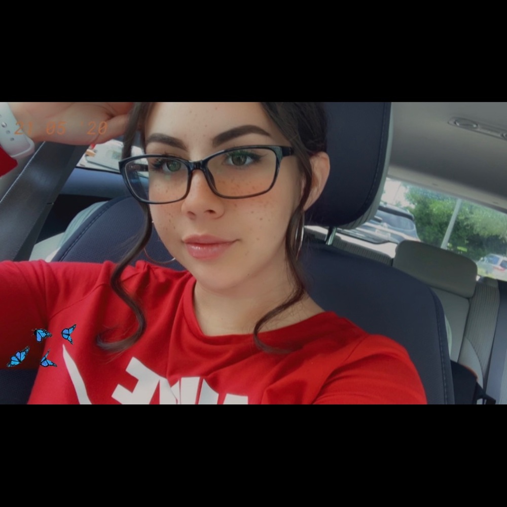 Meet your Posher, Meagan